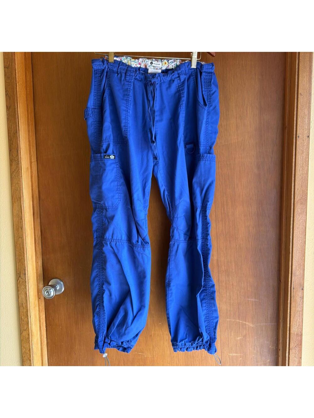 Koi Royal Cargo Scrub Pants Size Large Regular